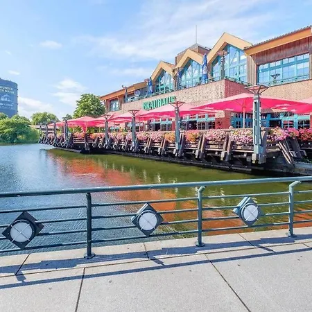 Ausstattung Netflix Wlan Landschaftspark * Ντούισμπουργκ